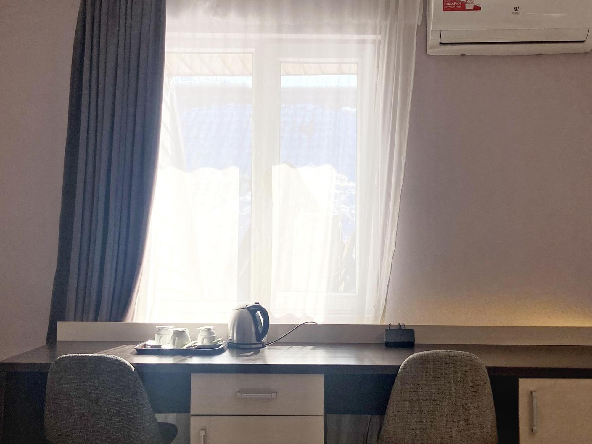 Tourasia Hotel 비슈케크 외부 사진
