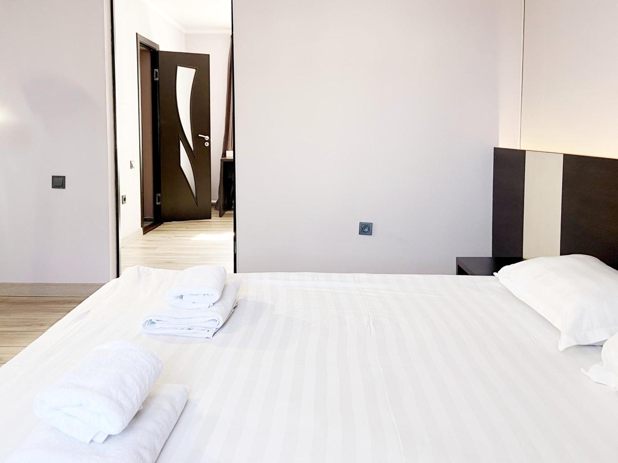 Tourasia Hotel 비슈케크 외부 사진