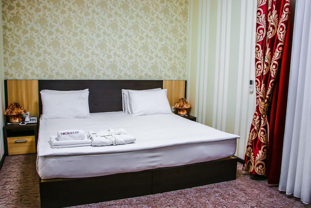 Tourasia Hotel 비슈케크 객실 사진