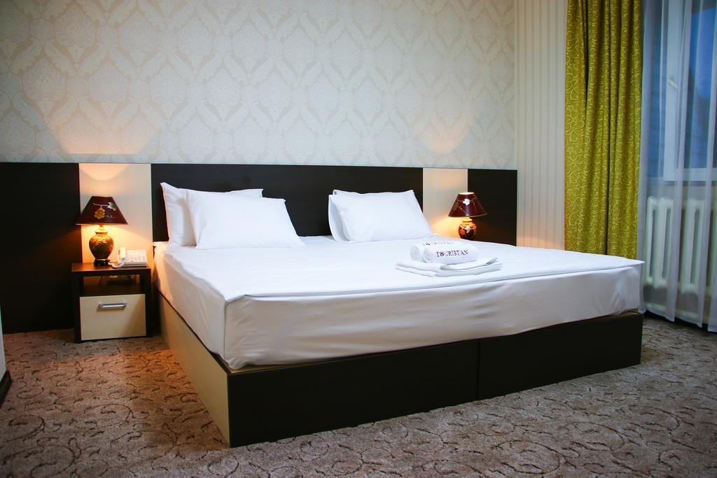 Tourasia Hotel 비슈케크 외부 사진
