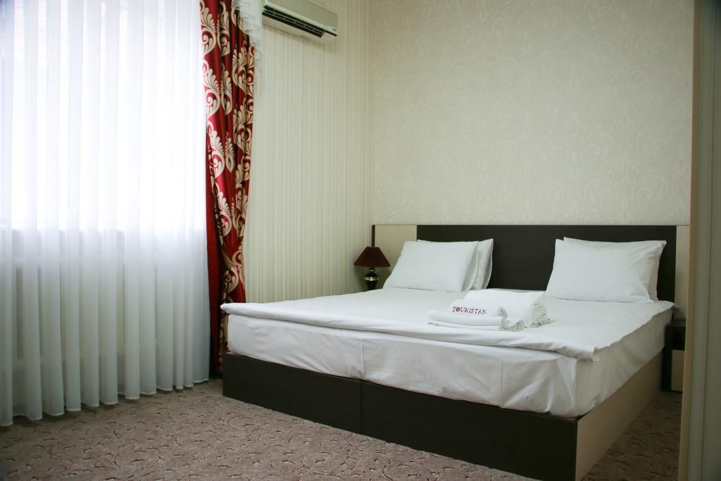 Tourasia Hotel 비슈케크 객실 사진