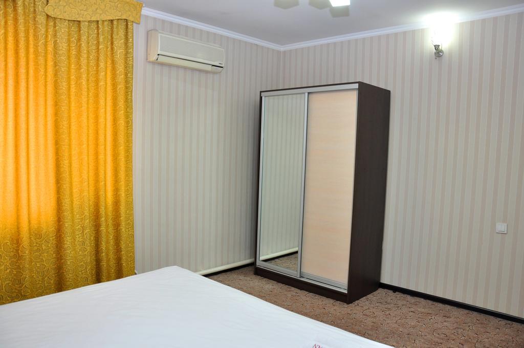 Tourasia Hotel 비슈케크 외부 사진